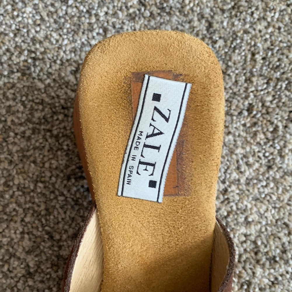Zale Wedges - Picture 3 of 5